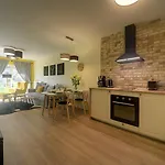 Trevilles Pogodny Appartement *